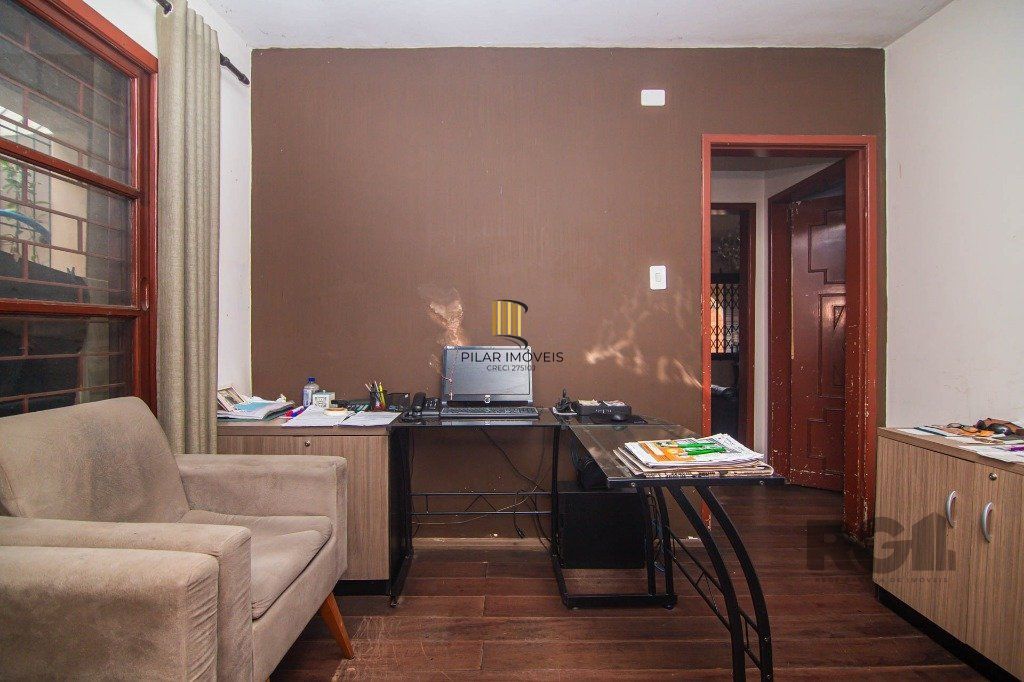 Casa 3 Dormitório(s) Bairro Sarandi