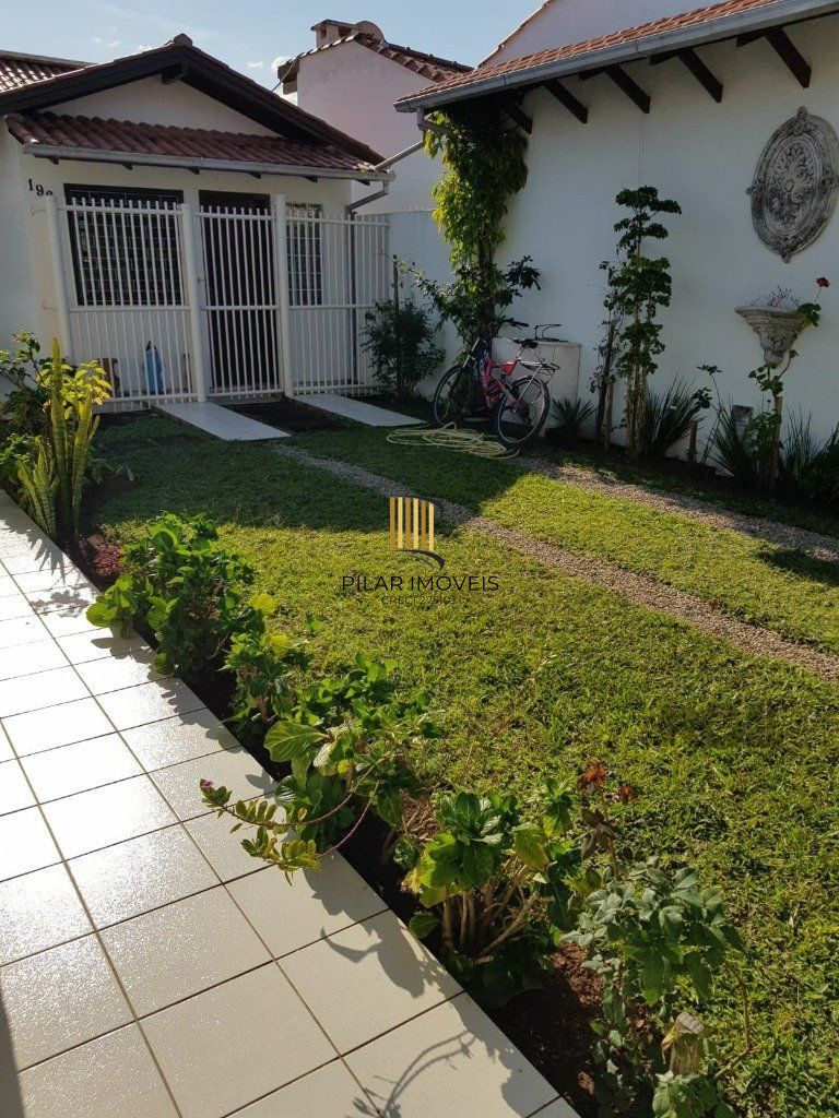 Casa 3 dormitórios no bairro Povoado de Laranjeiras