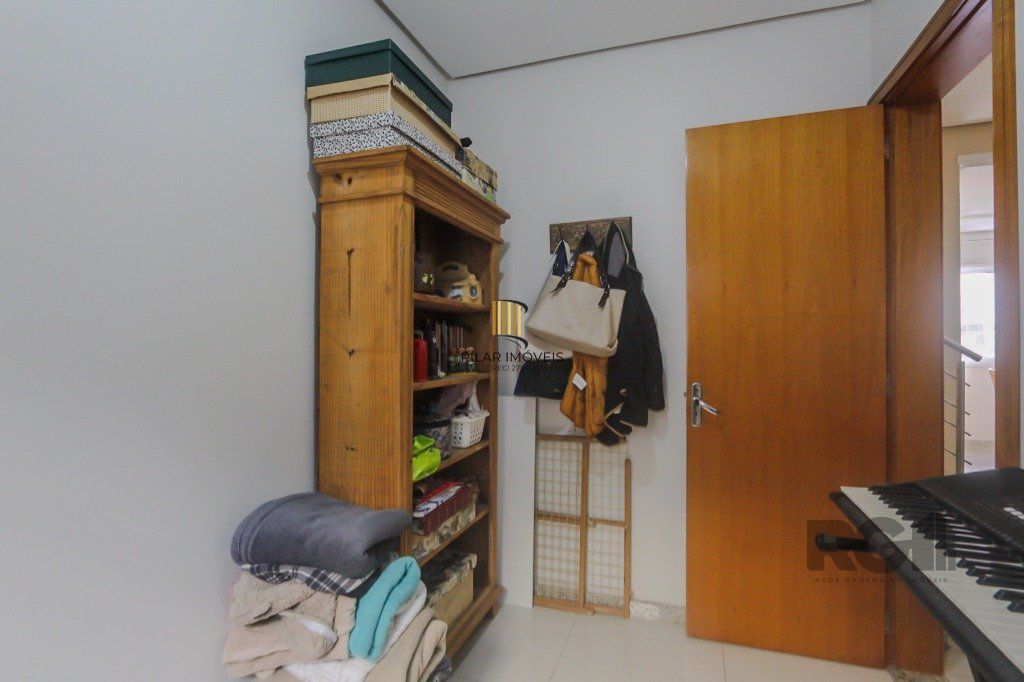 Casa de Condomínio 3 dormitórios no bairro Vila Ipiranga