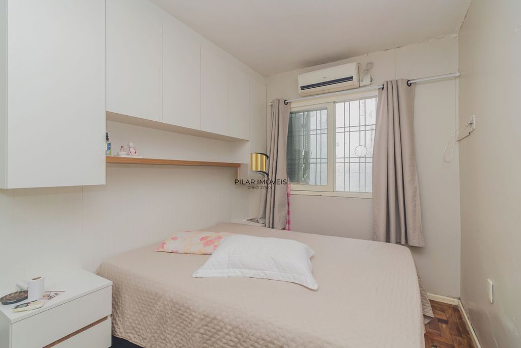 Casa de 3 dormitórios à venda no Bairro Parque Santa Fé - Porto Alegre