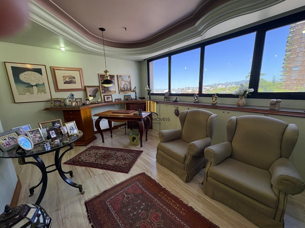 Sala comercial no bairro Três figueiras