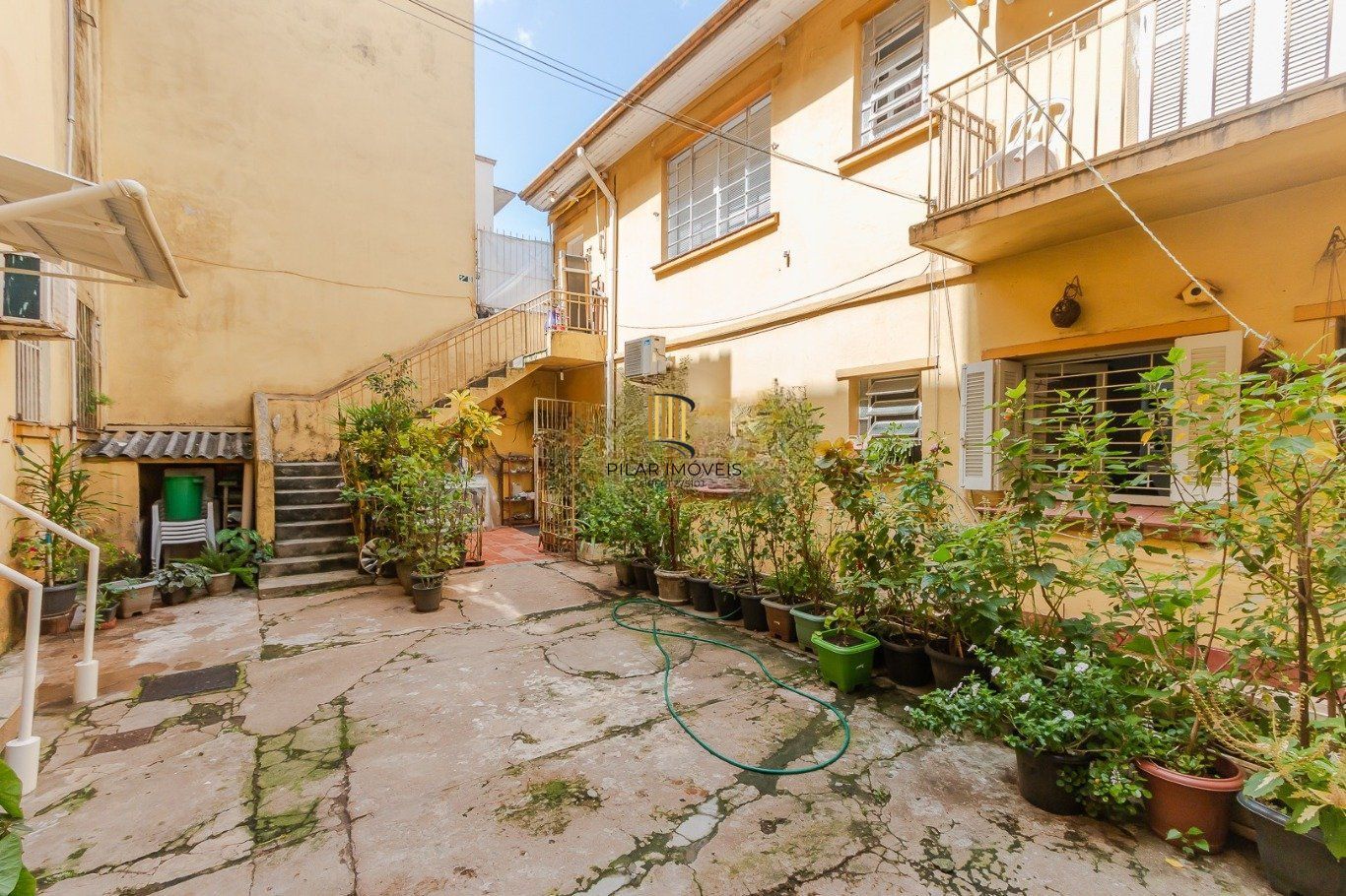 Apartamento à venda com 2 quartos 81 m²