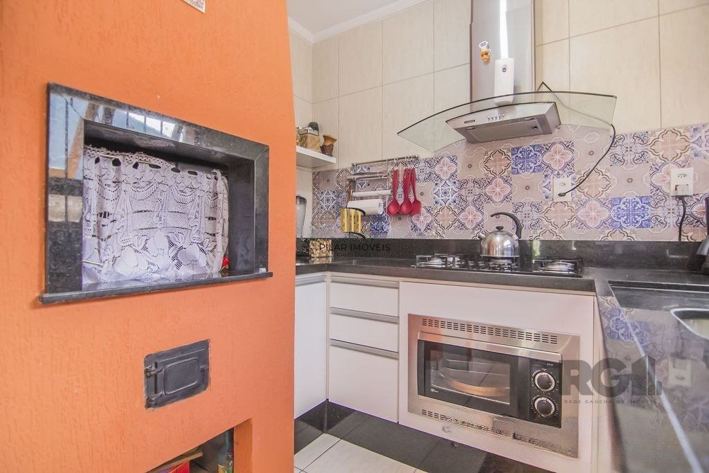 Casa 115m² - 3 dormitórios, 3 vagas no bairro Jardim Leopoldina