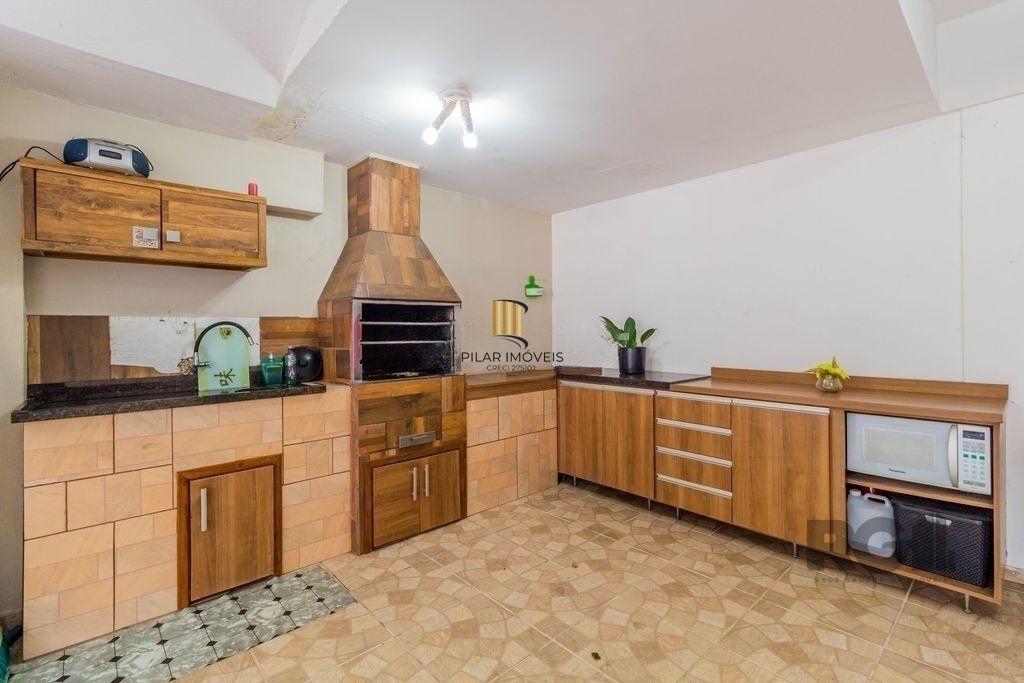 Excelente casa de 142,23m² em condomínio fechado.