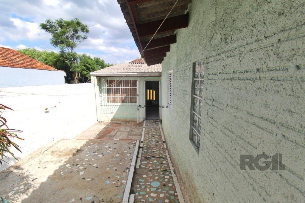 Casa 3 dormitórios no bairro Teresópolis
