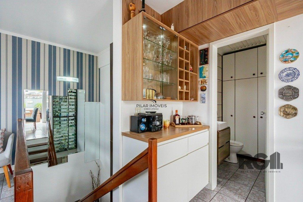 Cobertura para Venda - 191.89m², 3 dormitórios, sendo 1 suites, 1 vaga - Centro Histórico