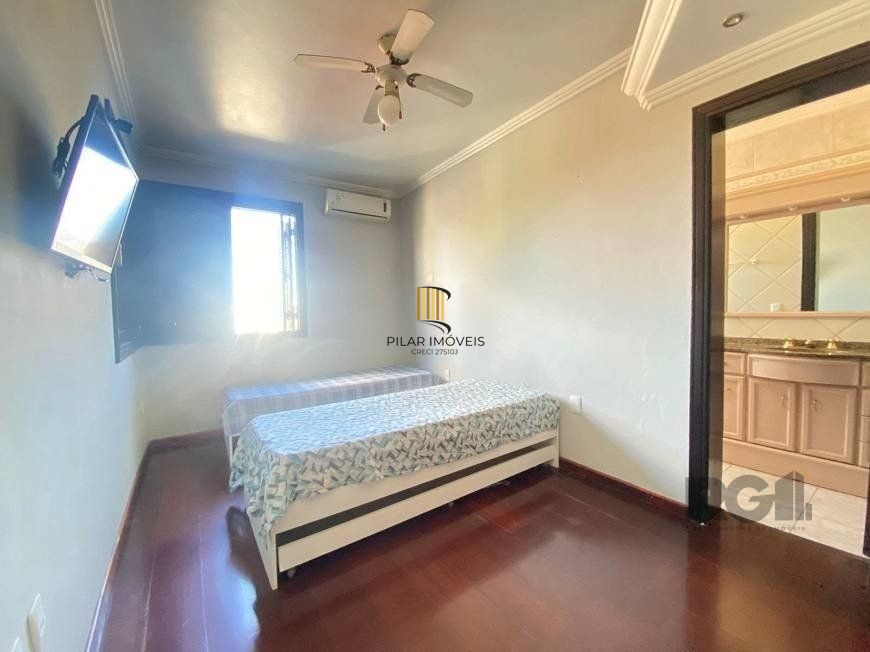 Excelente casa de 300m² com 4 dormitórios no bairro Sarandi. 