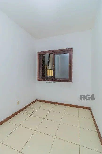 Casa 110m² - 3 dormitórios, 1 vaga no bairro Aberta dos Morros