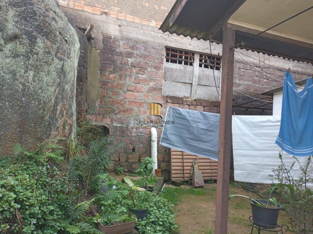 Casa para Venda - 146.72m², 3 dormitórios, Teresópolis