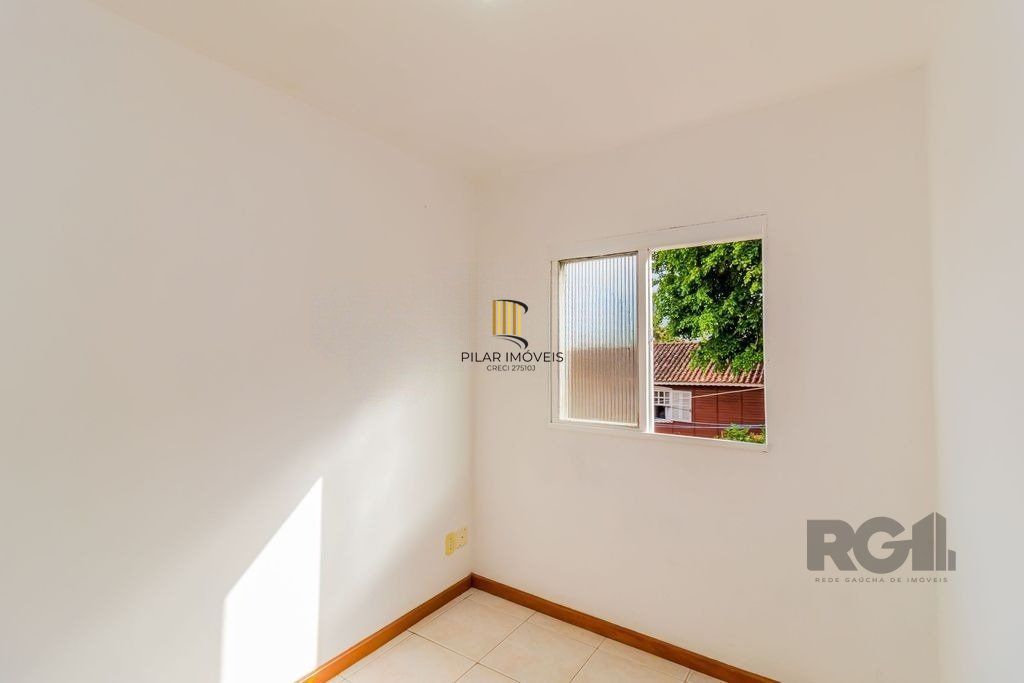 Casa de 4 dormitórios no bairro Espírito Santo