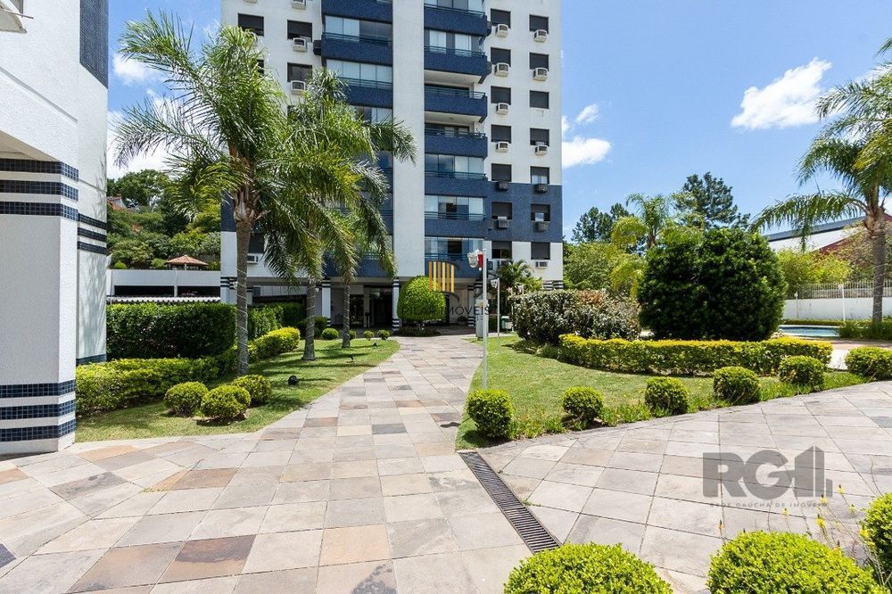 Apartamento com 3 dormitórios  na Zona Sul de Porto Alegre RS.