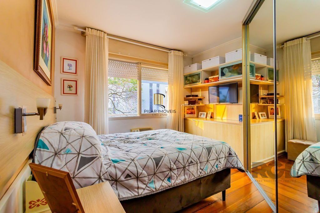 Apartamento 98m², 3 dormitórios, 1 vaga no bairro Vila Ipiranga