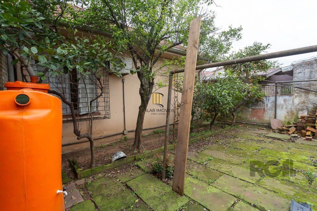 casa de 4 dormitórios no bairro cavalhada