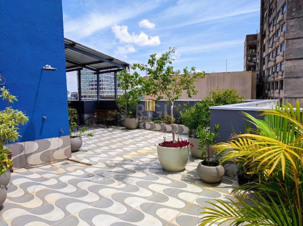 Apartamento 73m²  - mobiliado, 3 dormitórios e 1 suíte no Centro Histórico
