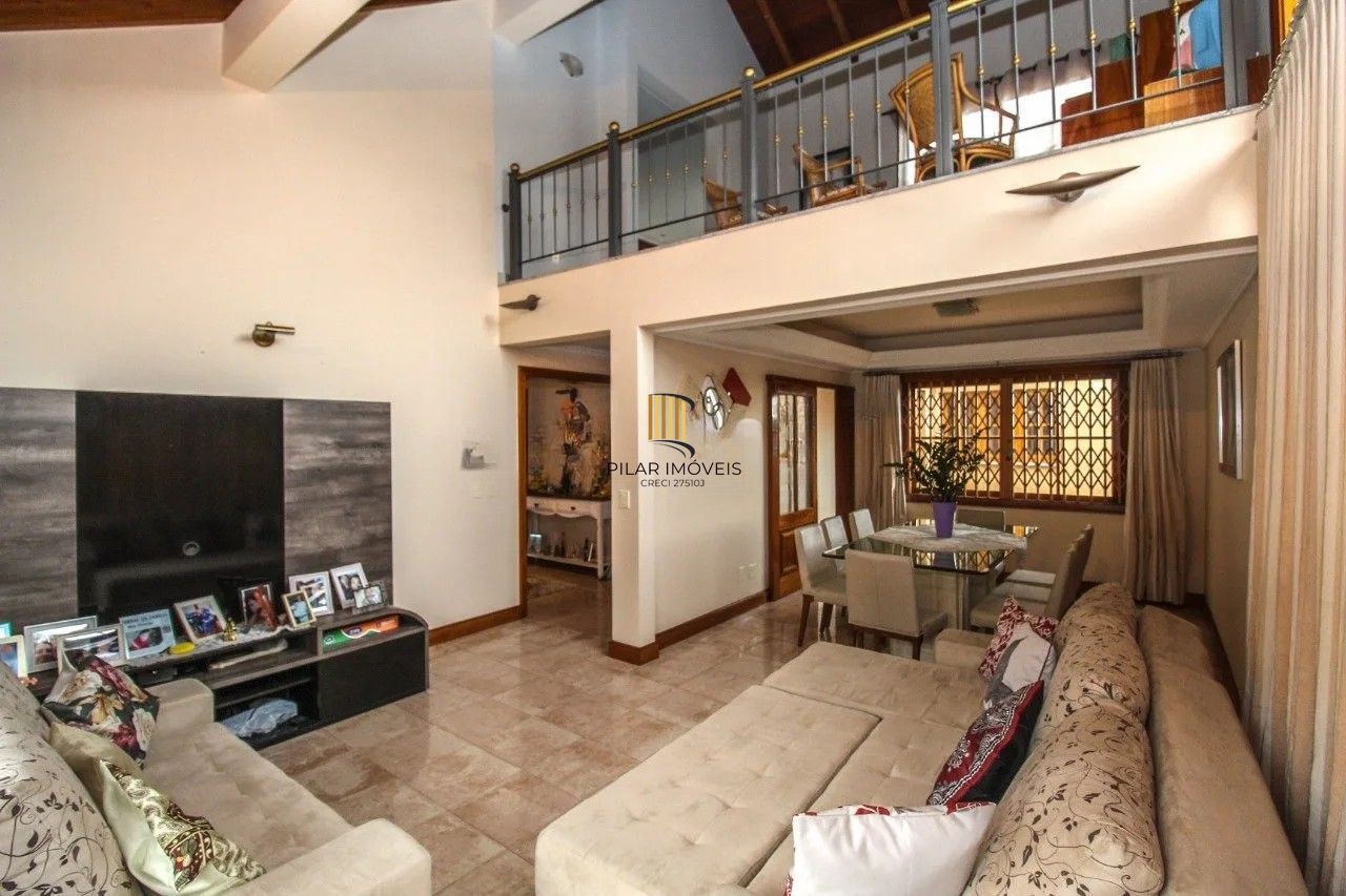 Casa 612m² - 3 suíte, 8 vagas no bairro Medianeira - Pilar Imóveis