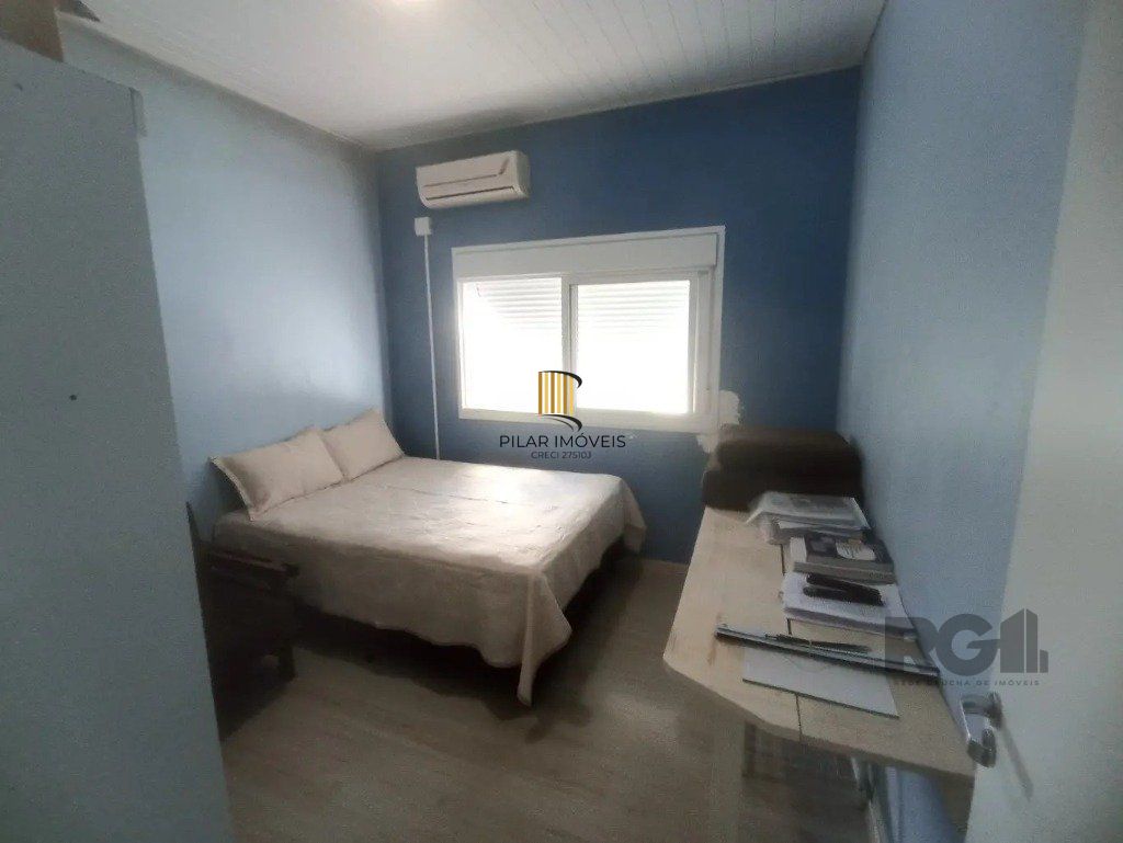 Casa com 3 dormitórios no bairro  Costa e Silva