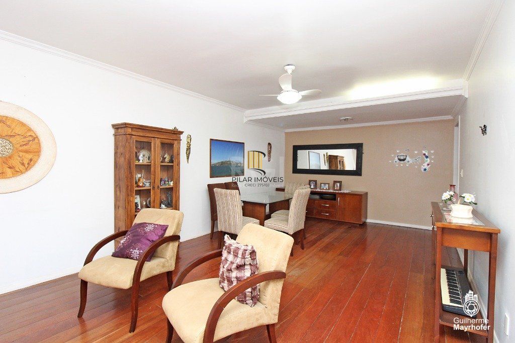 Casa para Venda - 202m², 4 dormitórios, sendo 1 suites, 3 vagas - Petrópolis