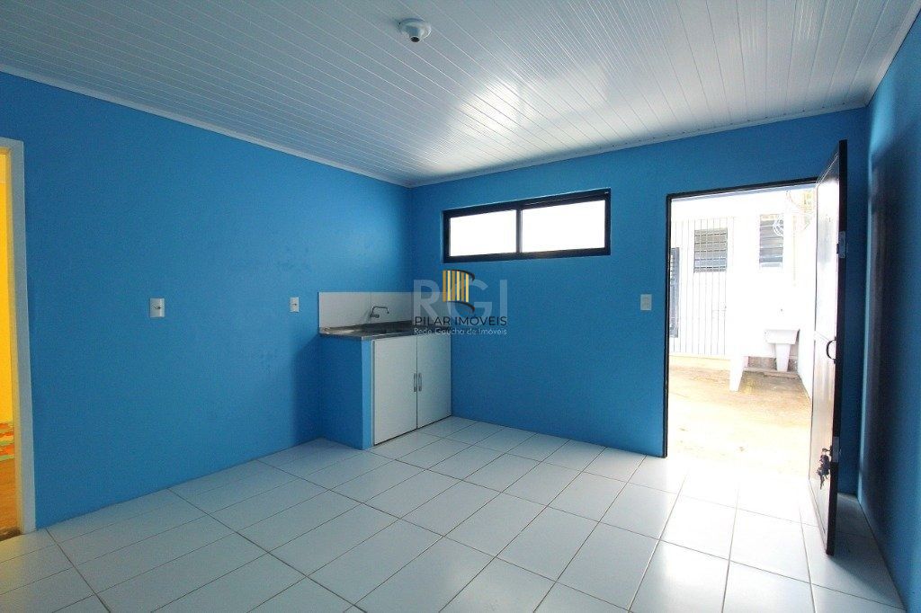 Casa 6 dormitórios no bairro Teresópolis