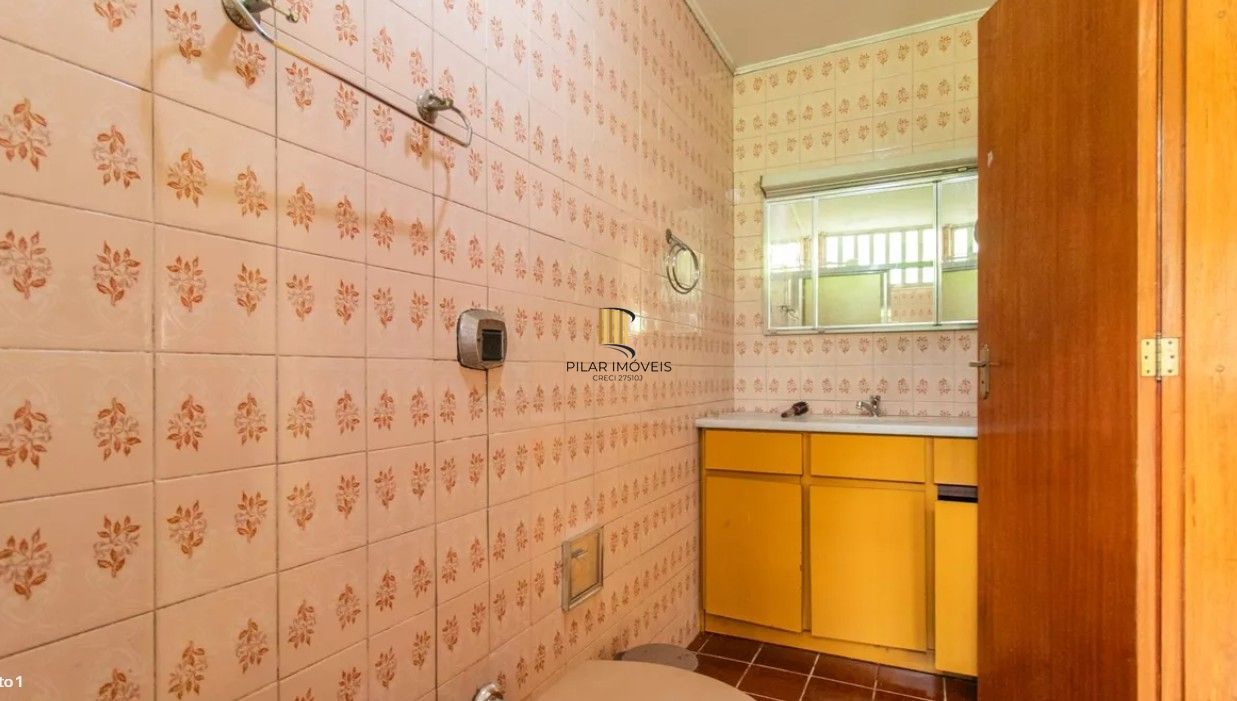 Casa 3 dormitórios Bairro Teresópolis