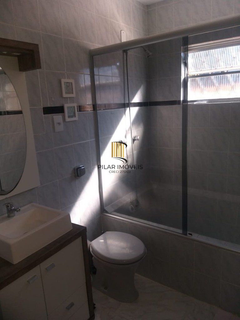 Casa para Venda - 95m², 2 dormitórios, 1 vaga - Vila Nova