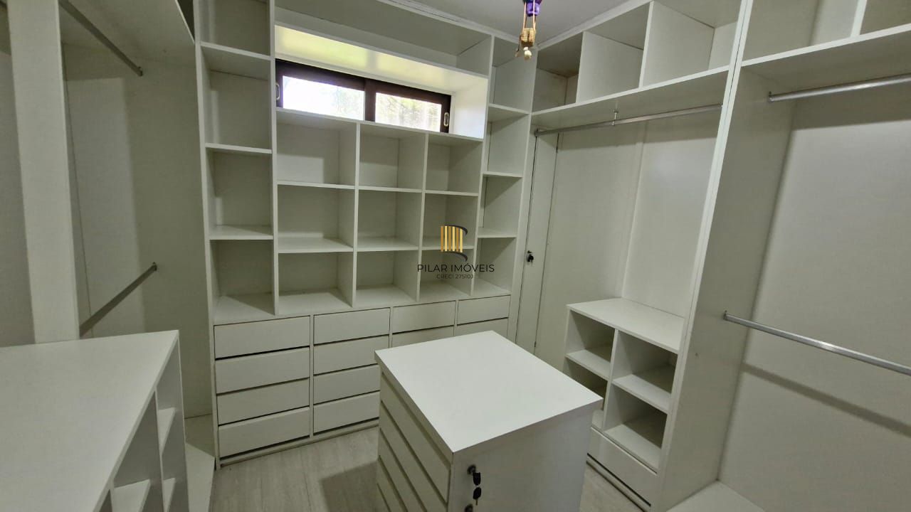 Casa em Condominio Fechado bairro Ipanema