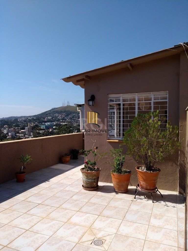 COBERTURA 2 DORMITÓRIOS, TERESÓPOLIS, 147 M²