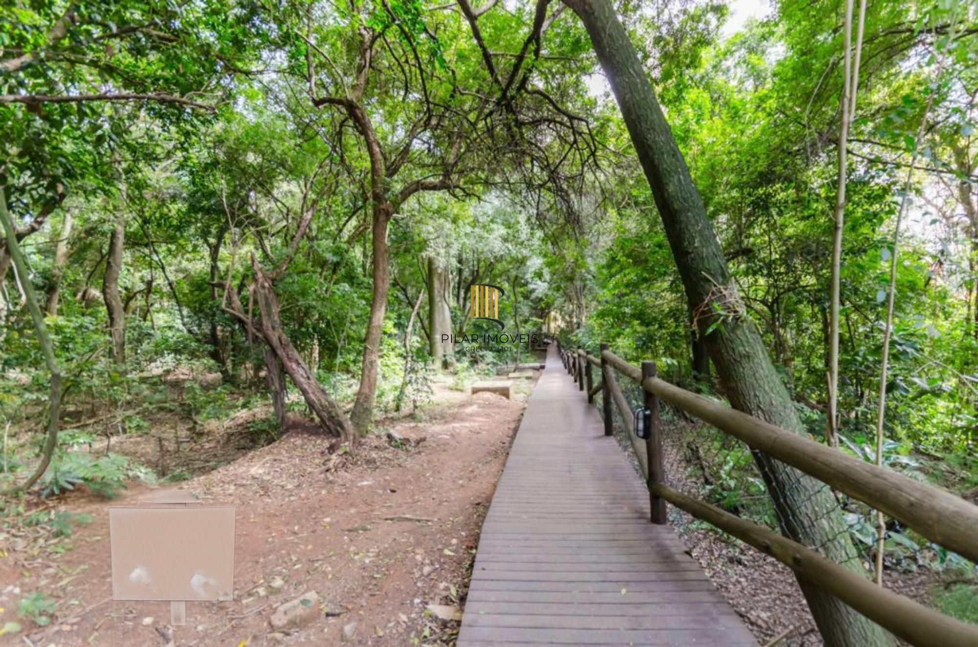 Apartamento de 3 dormitórios à venda no Bairro Santo Antônio - Porto Alegre