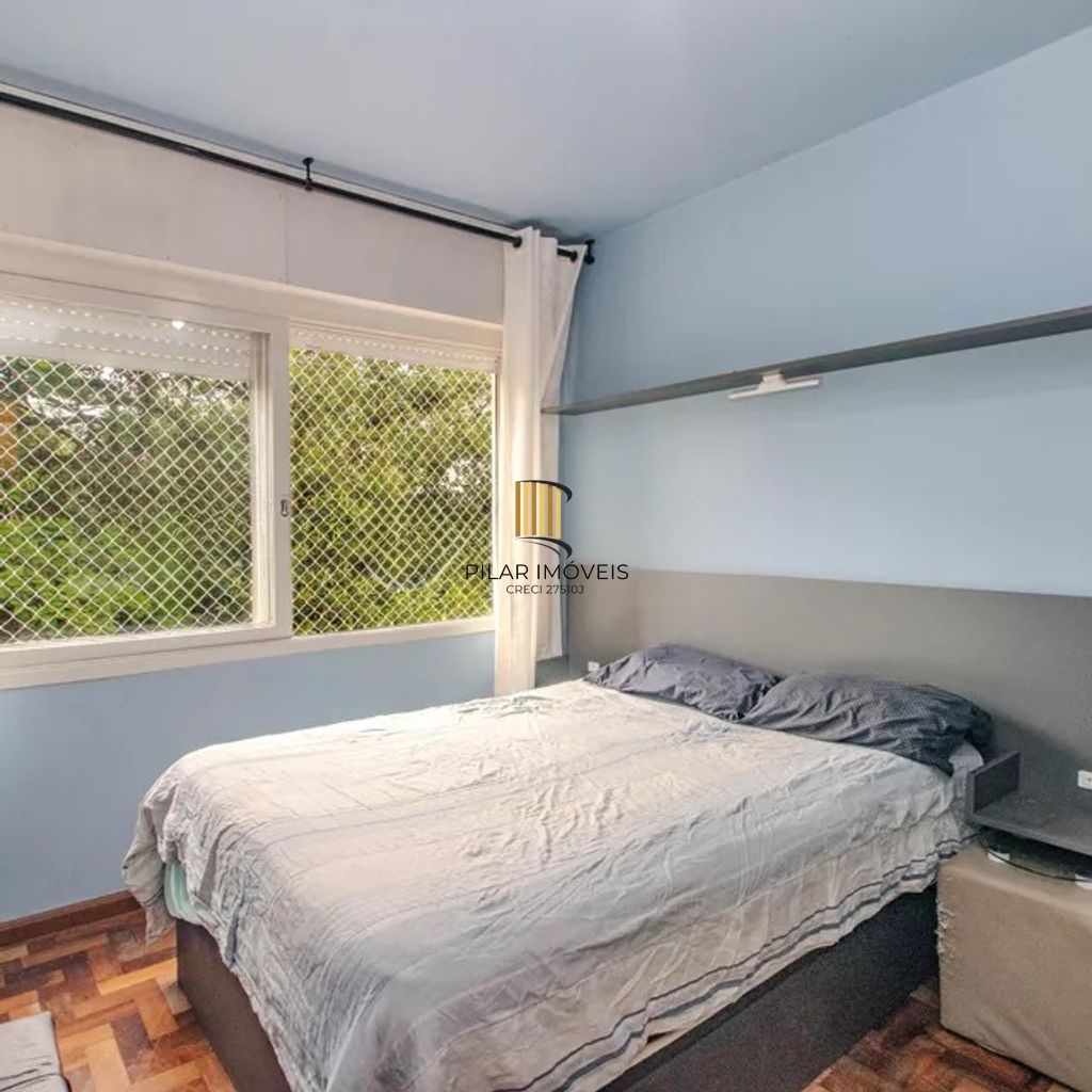 Cobertura de 2 dormitórios à venda em Passo da Areia - Porto Alegre