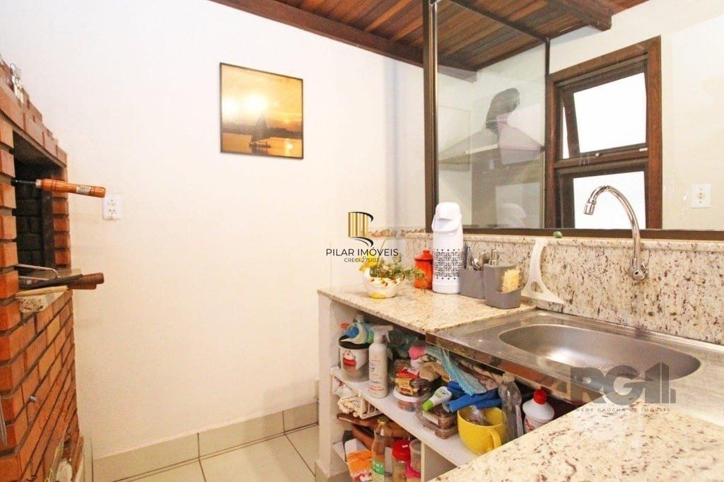 Excelente cobertura de 134m² com 3 dormitórios e 2 vagas.