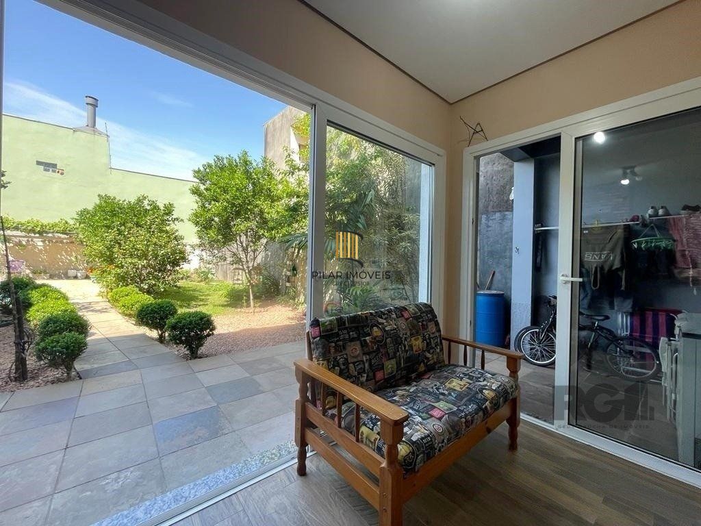 Casa 3 dormitórios no bairro Sarandi