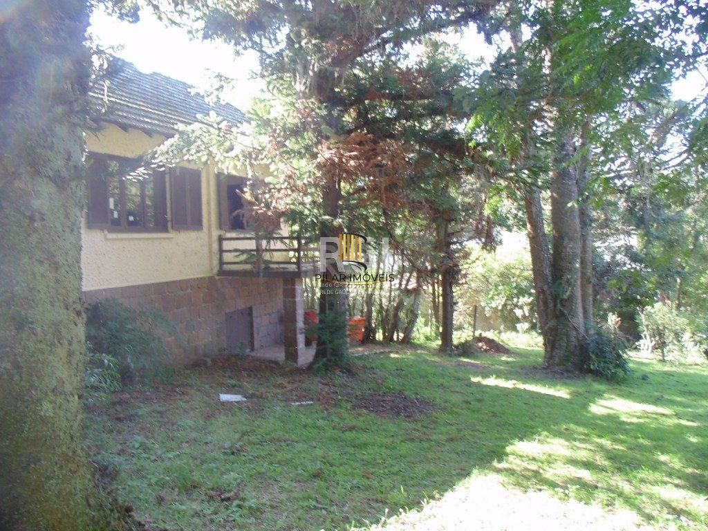 Depósito/Pavilhão para Venda - 2000m², 0 dormitórios, Teresópolis