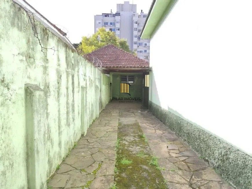 Casa 3 dormitórios no bairro Menino Deus em Porto Alegre para Alugar