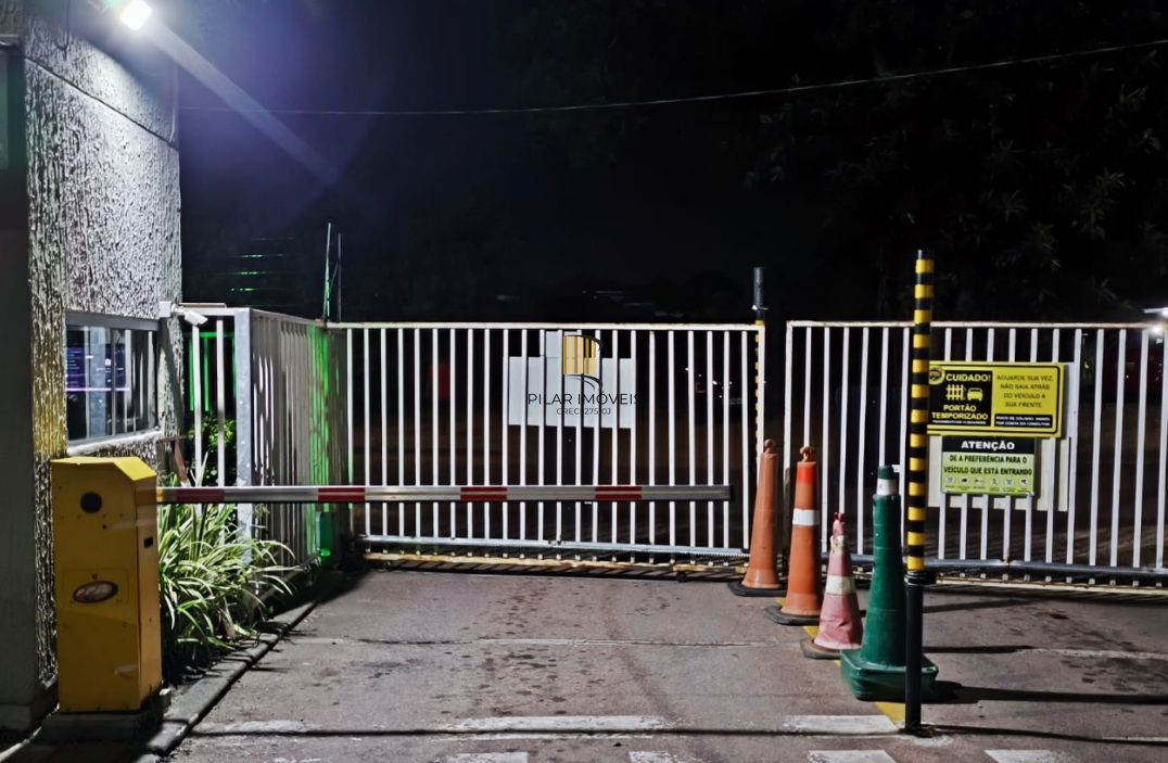 Apartamento 2 dormitórios no bairro Cavalhada