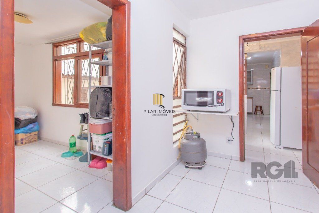 Apartamento 2 dormitórios e 2 banheiros no bairro Santa Cecília