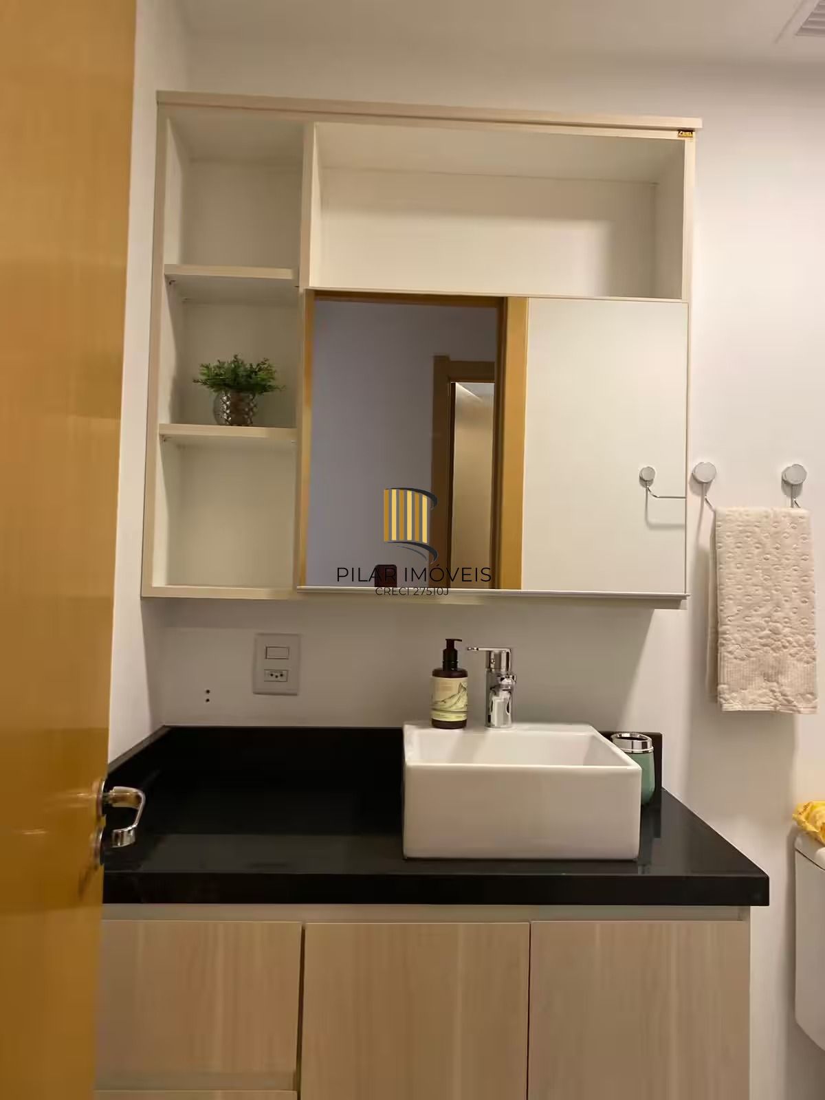 Apartamento 2 dormitórios no bairro Teresópolis
