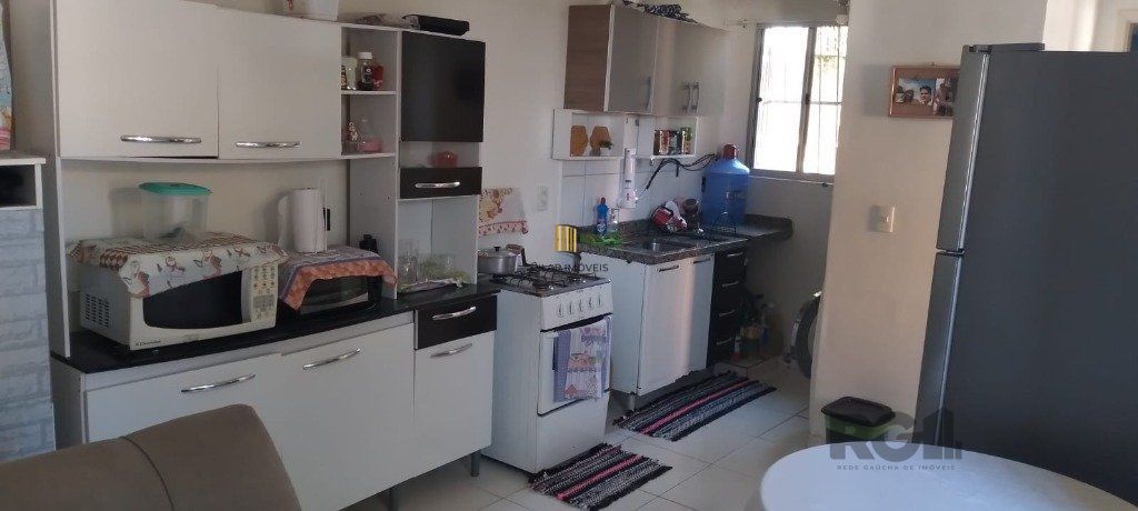 Apartamento 2 Dormitório(s) Bairro Glória