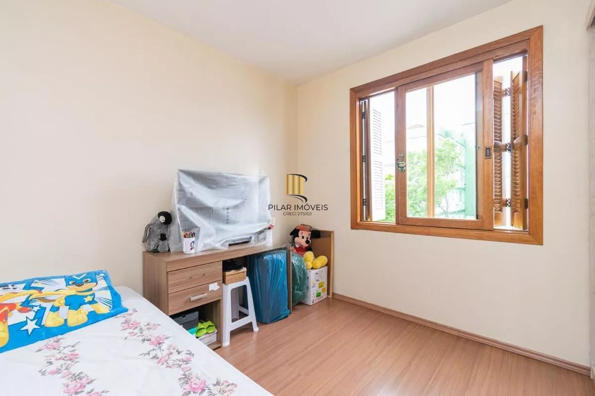 Apartamento de 3 dormitorios à venda no Bairro Nonoai