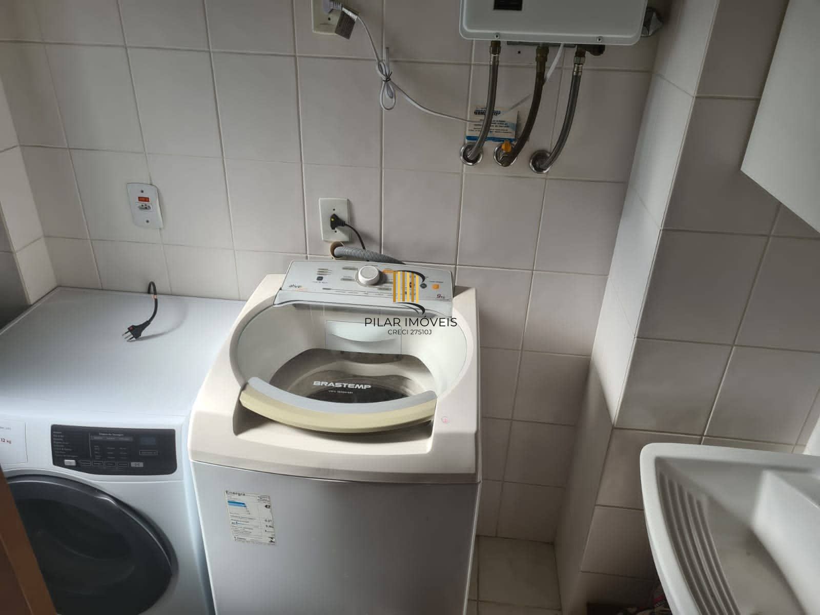 Apartamento com 2 dormitórios no Bairro Partenon