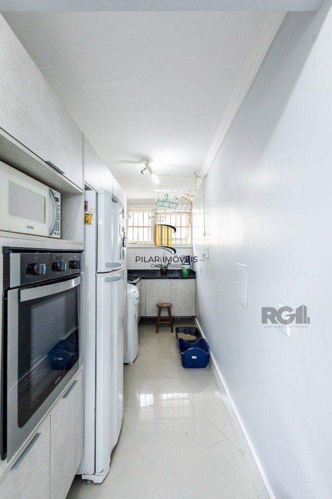 Casa de Condomínio 3 dormitórios no bairro Jardim Itu