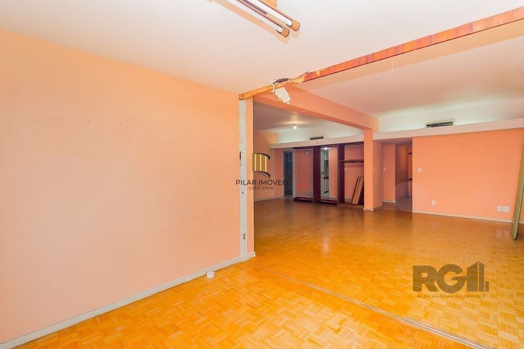 Apartamento de 3 dormitórios, bairro Bom Fim