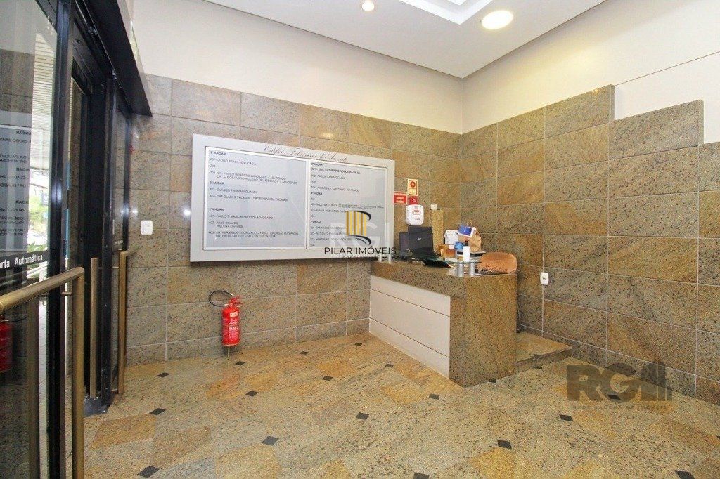 Sala Comercial 39m² - 2 módulos, recepção e 1 vaga no bairro Auxiliadora