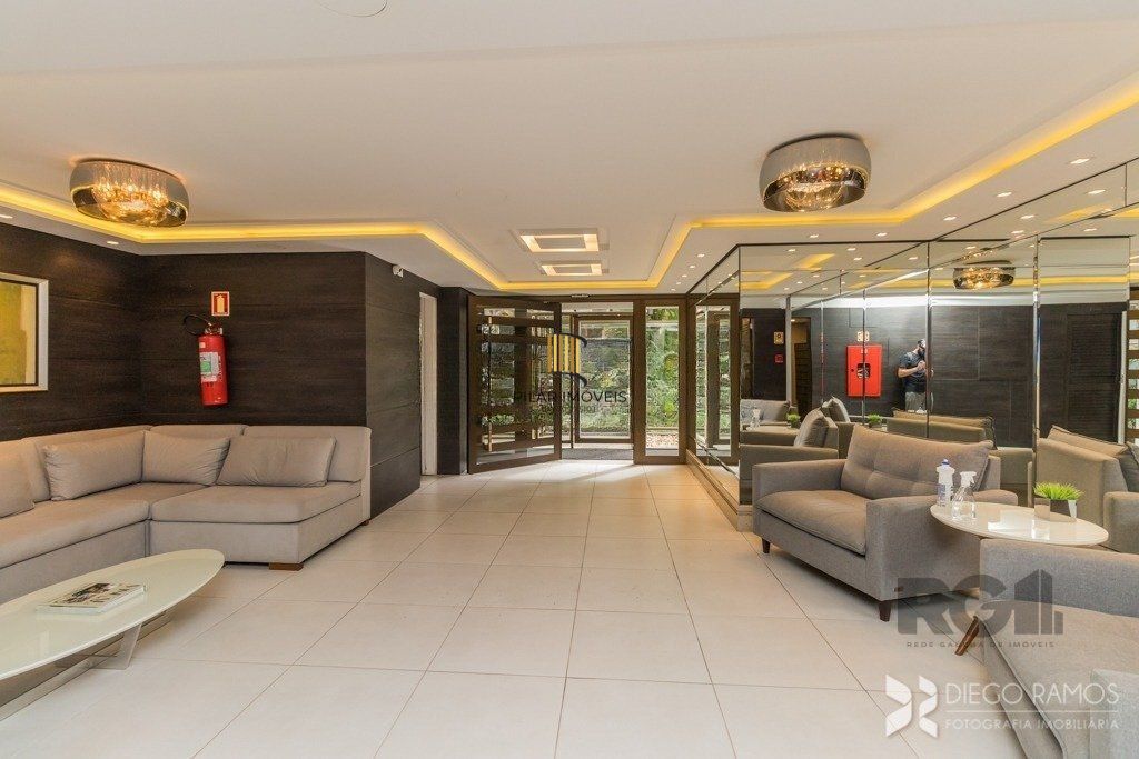 Apartamento à venda com 3 quartos 74 m²  Avalia imóvel no negócio Alto Padrão Rua Casemiro de Abreu, Moinhos de vento, Porto Alegre