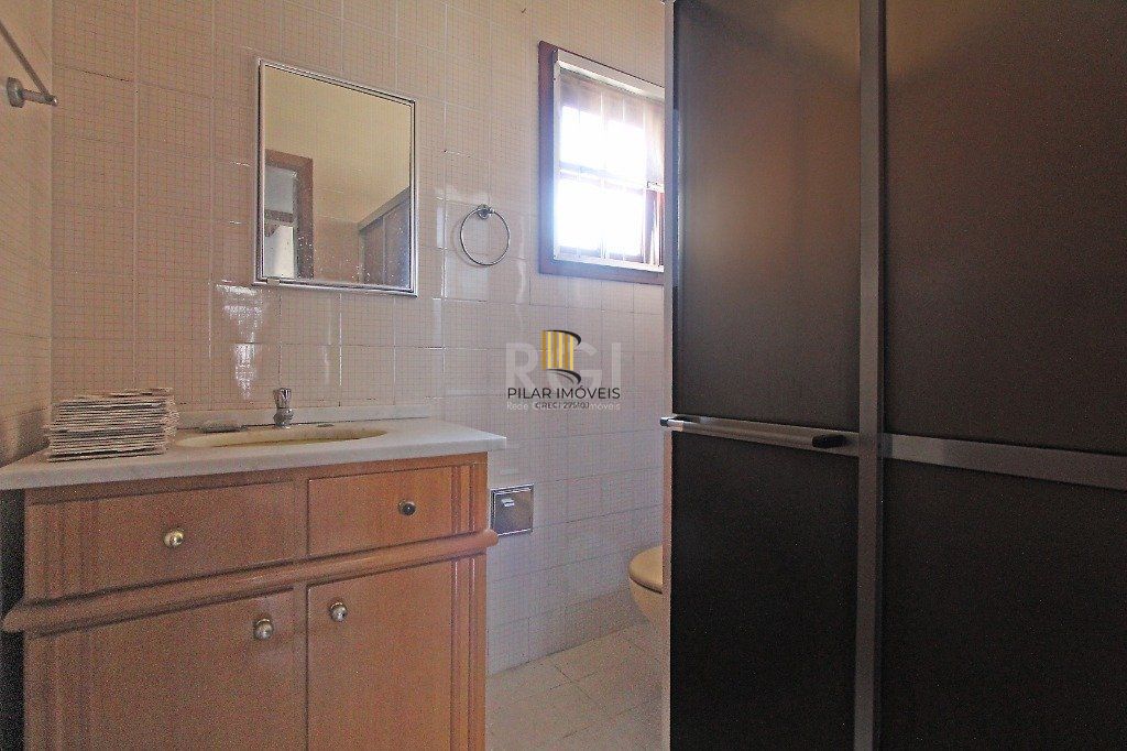 Casa para Venda - 120m², 3 dormitórios, sendo 1 suites, 3 vagas - Ipanema
