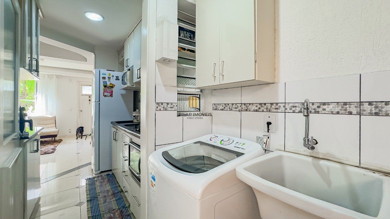 Casa em Condomínio de 2 dormitórios à venda em Sarandi, Porto Alegre.