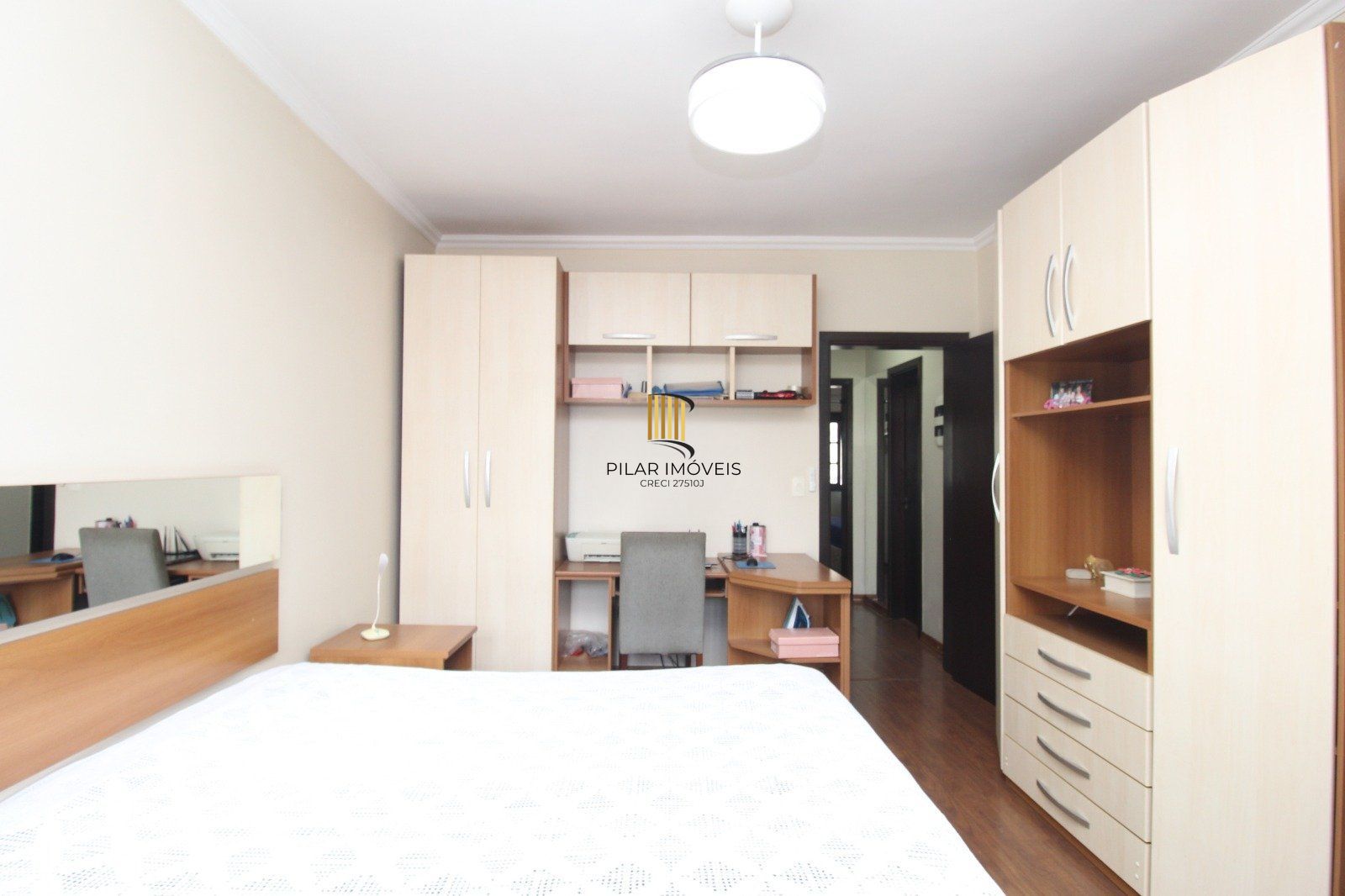 Casa de 180m² com 3 dormitórios  no bairro Ecoville, Porto Alegre