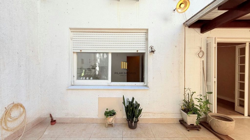 Apartamento de 2 dormitórios à venda em Petrópolis - Porto Alegre