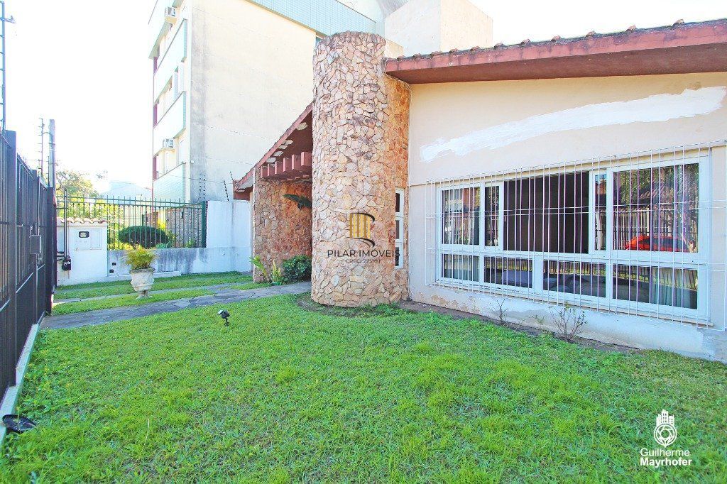 Casa para Venda - 215m², 3 dormitórios, sendo 1 suites, 3 vagas - Sarandi