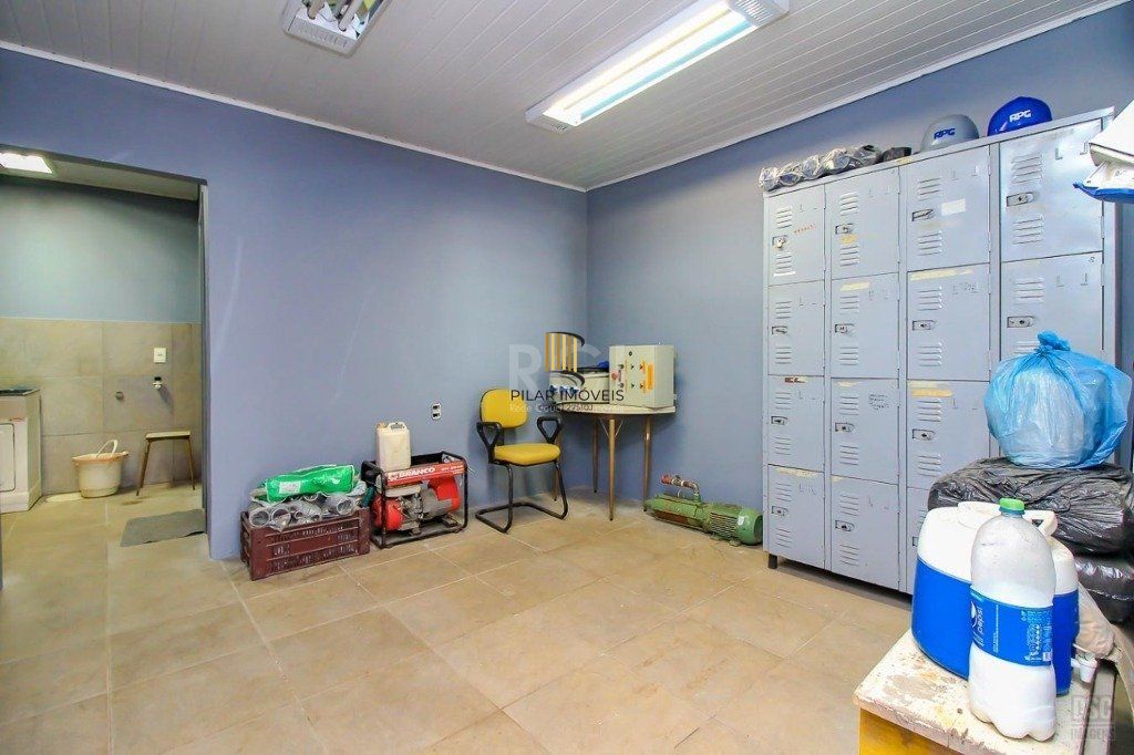 EXCELENTE PRÉDIO COMERCIAL LOCALIZADO NO BAIRRO GLÓRIA