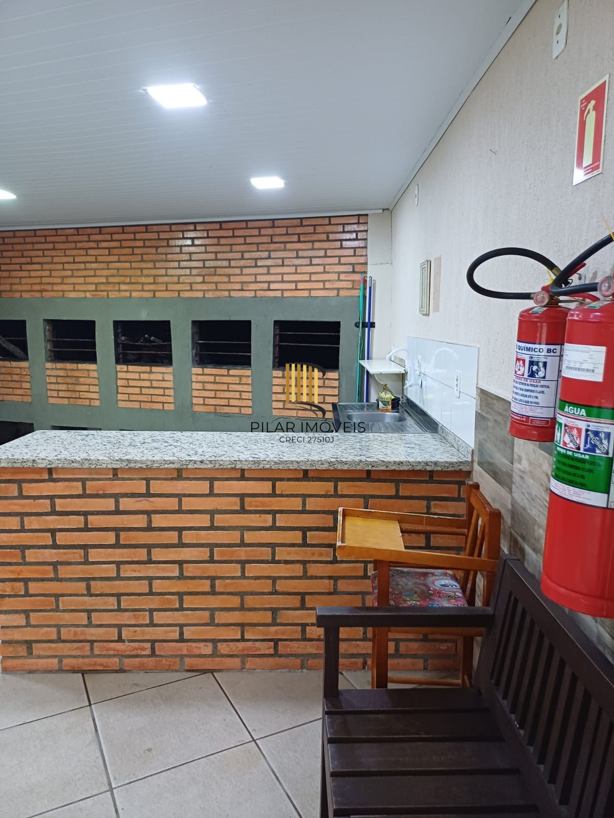 Apartamento 2 dormitórios no bairro Cristal