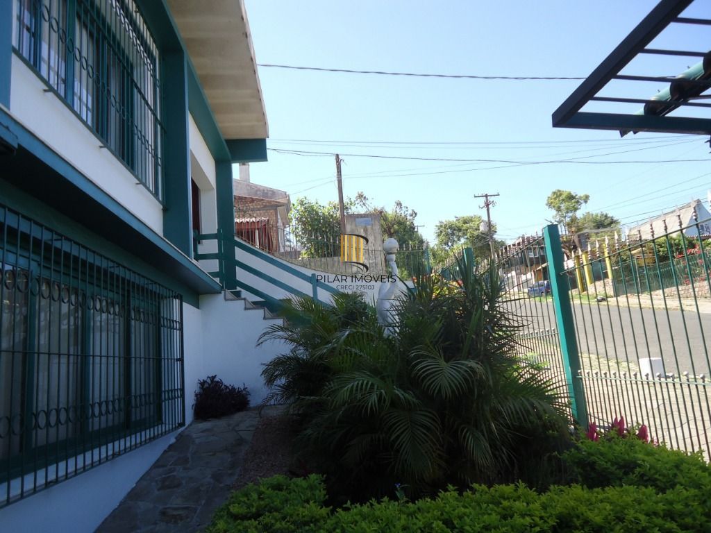 Casa para Venda - 750m², 4 dormitórios, sendo 2 suites, 5 vagas - Santa Tereza - Pilar Imóveis